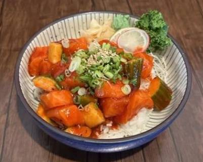 Spicy Salmon Don