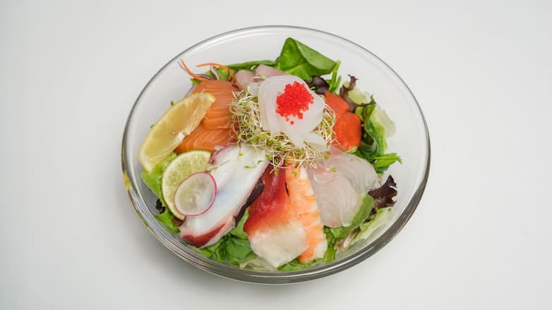 Sashimi Salad
