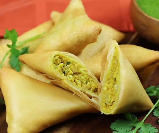 Chicken Samosa (3 pc)