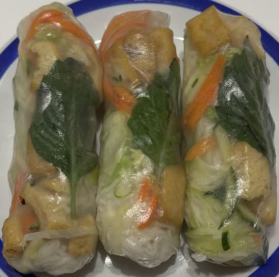 26B. Vegetarian Tofu Salad Rolls