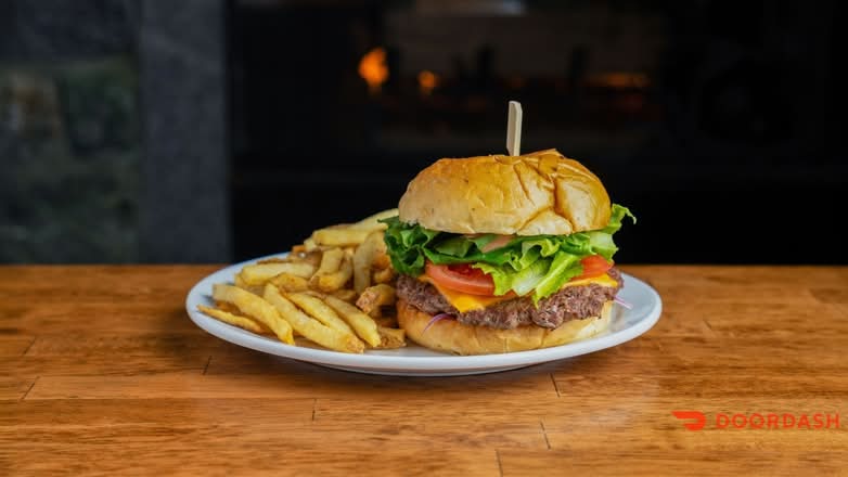 BUNKER BURGER