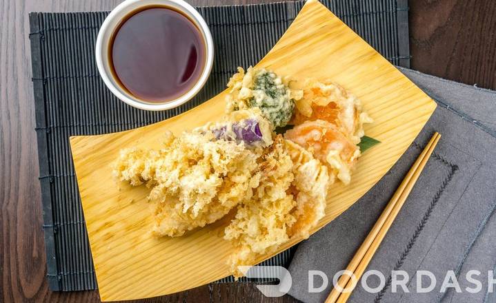 Tempura appetizer (5vegetables + 3shrimp)