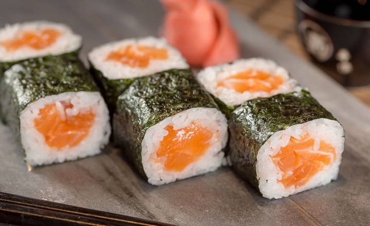 Salmon Roll(8pcs)