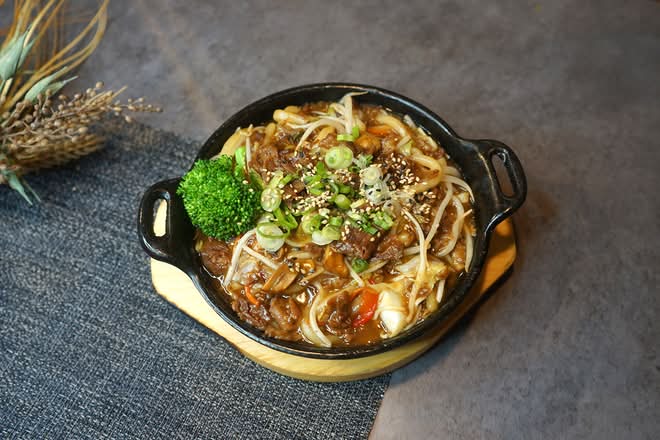 Beef Yaki Udon