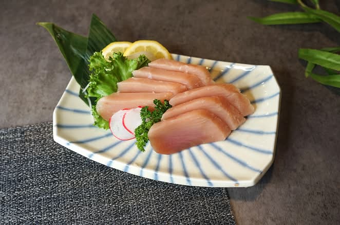 Tuna Sashimi - Half