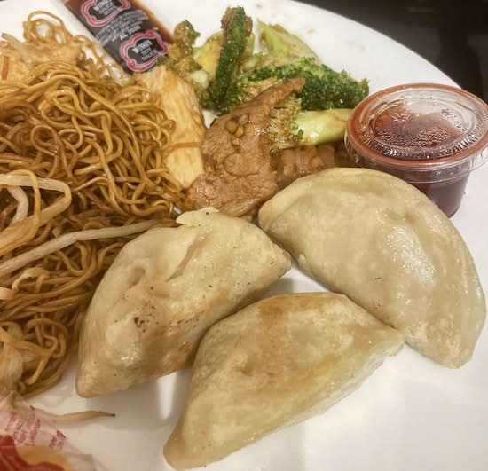 7. Grilled Pork with Vegetable Dumplings