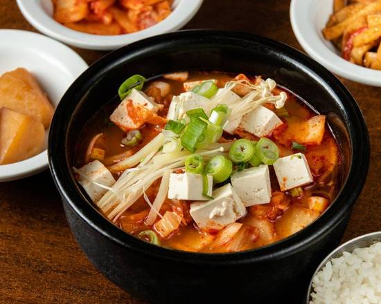 Kimchi - Jjigae