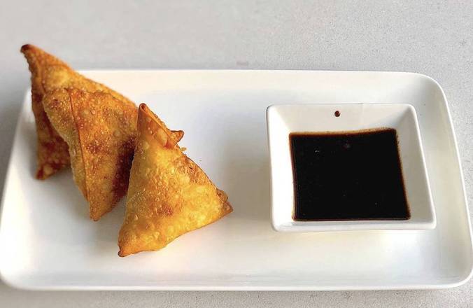Butter chicken samosa