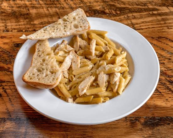 Alfredo Pasta with Chicken