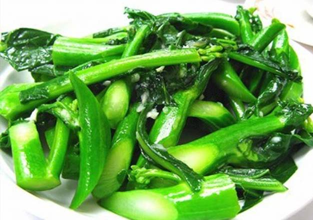 74. Brocolis Chinois sautés avec sauce aux huîtres OU à l'ail / Stir-fried Chinese broccolis with oyster OR garlic sauce / 炒唐兰