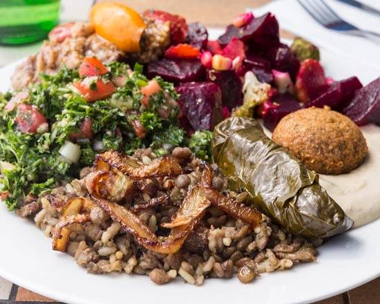 Assiette végétarienne / Vegetarian Plate