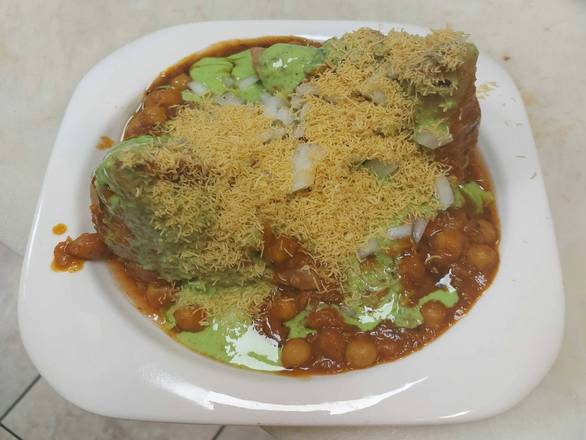 Samosa Chaat (2 pcs)