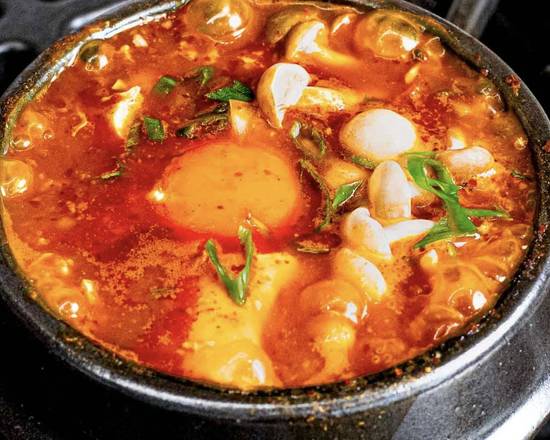 Soft Tofu Stew 소고기 순두부 (Halal)
