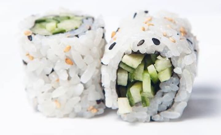 Concombre / Cucumber Hosomaki (6 Mcx / 6 Pcs)