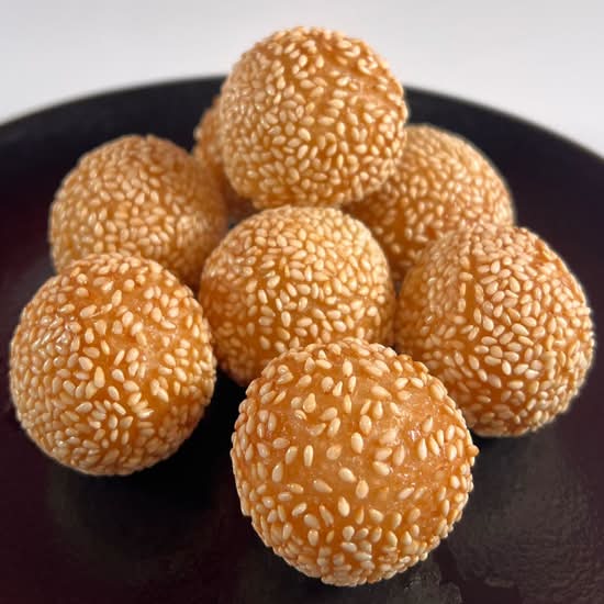 Sesame Balls (8)