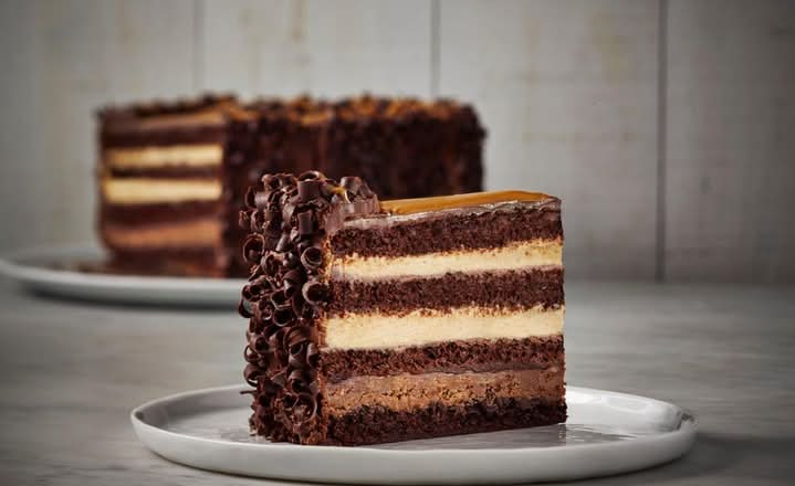 Dulce de Leche Cake