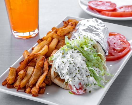 Pita au Poulet / Chicken Pita