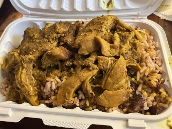 Curry chicken (boneless)Meal