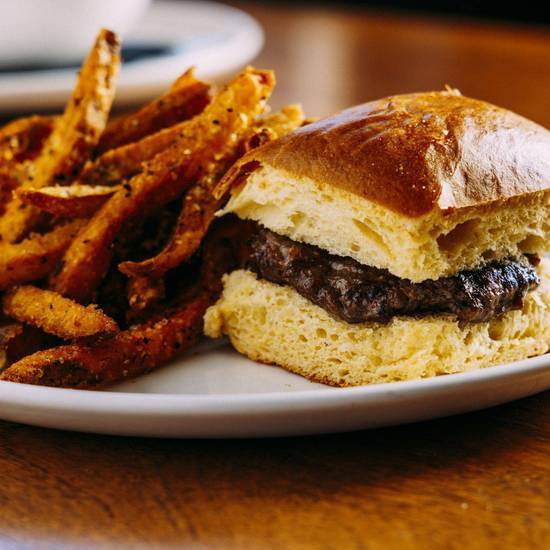 Hamburger & Fries