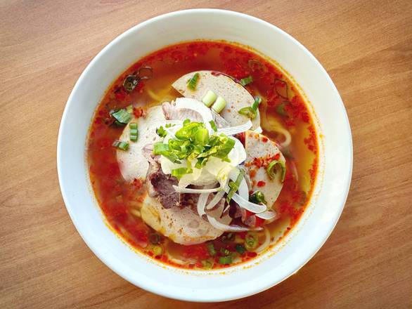 Spicy Hue's Style Noodle Soup