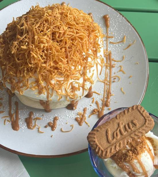 Brown Cheese Souffle Pancake