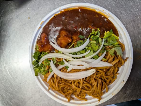veg manchurian and noodle bowl