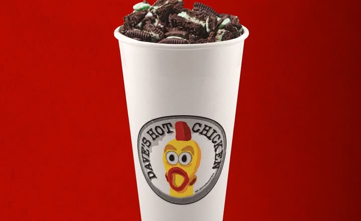 Large Mint Oreo Top Loaded Shake