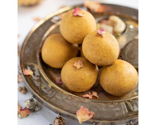 Besan Ladoo (lb)