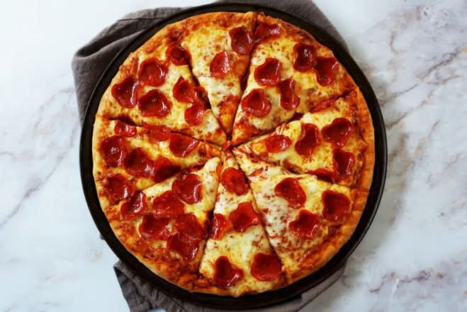 PEPPERONI PIZZA