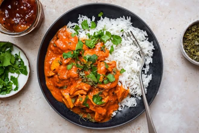 BUTTER CHICKEN RICE BOWL