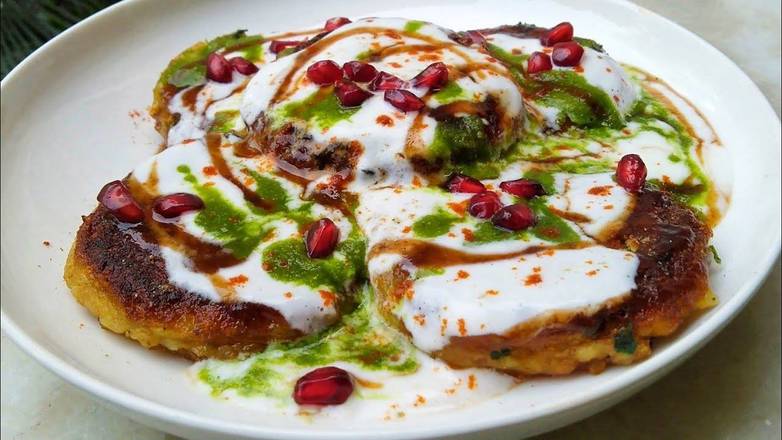Aloo Tikki Chaat