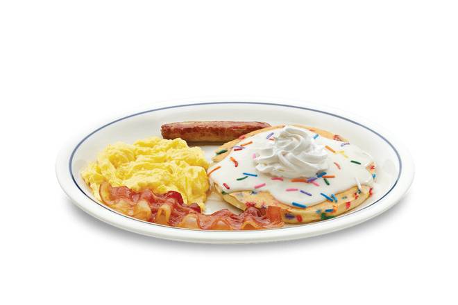 Jr. Cupcake Pancake Combo