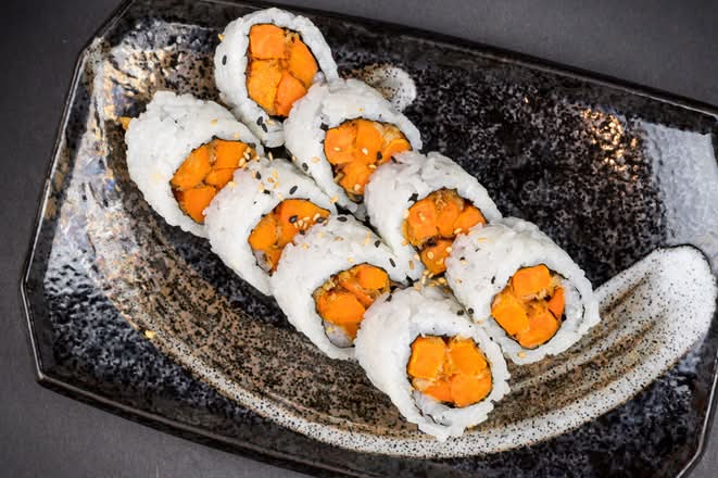 SPICY YAM TEMPURA roll (8pcs)