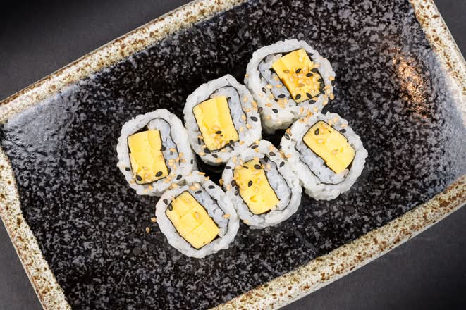 TAMAGO roll  (8pcs)