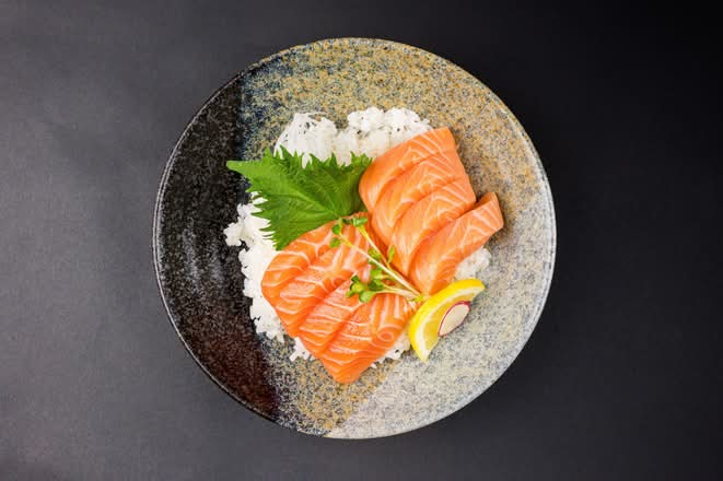 SALMON DON (8 pcs)
