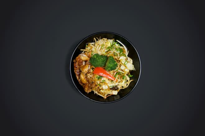 CHICKEN Yakisoba