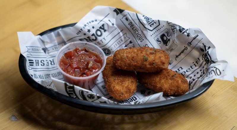 Jalapeño poppers