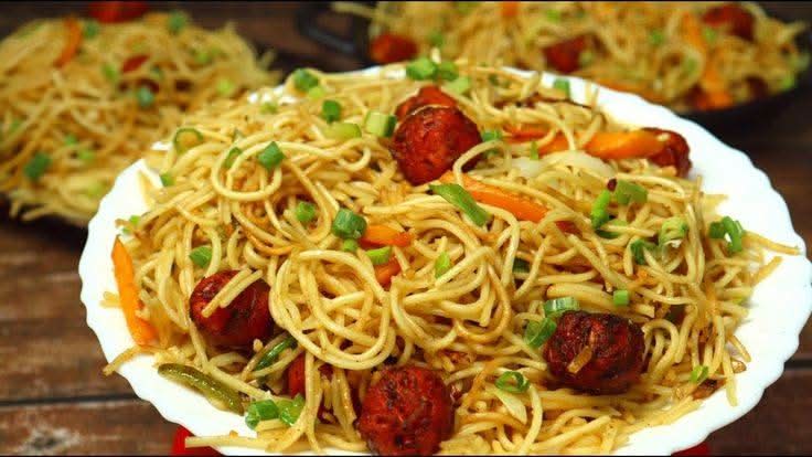 Veg Manchurian Ball Noodles