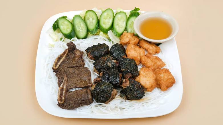 26. Cơm Hoặc Bún Sườn Bò Nướng Chả Lá Lốt / Grilled Pork in Lolot Leaves, with Beef Ribs on Rice or Noodles