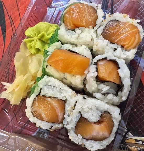 Salmon Roll