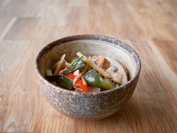 D4. Pad Khing Sod (Ginger)
