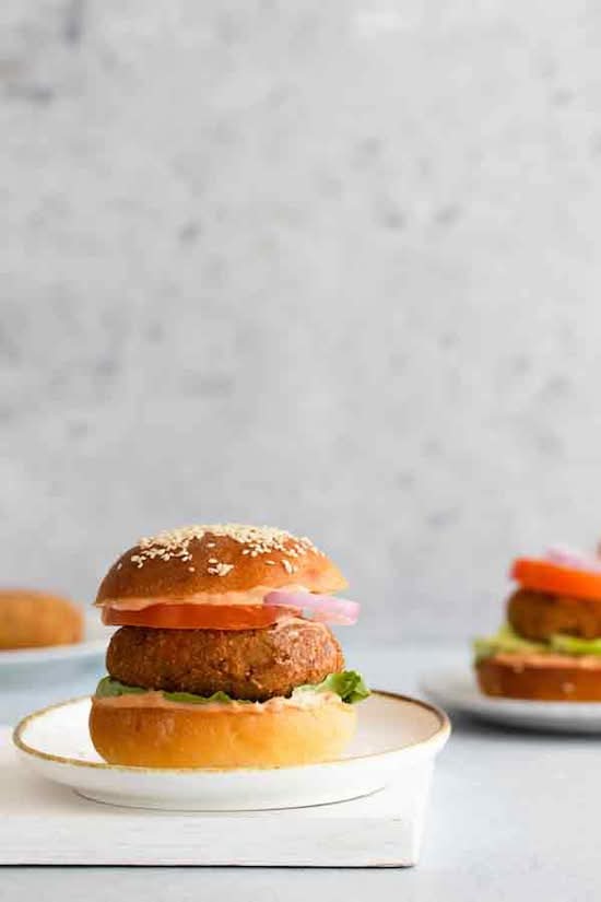 Aloo Tikki Burger/ Potato Masala Burger