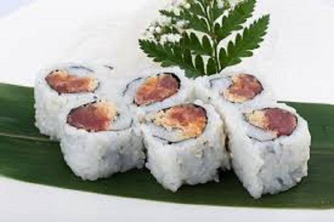 Spicy Tuna Roll (6 pcs)