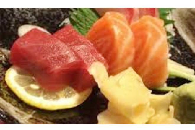 Sashimi Sampler (4 pcs)