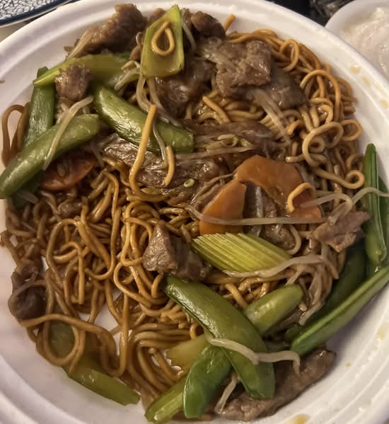 Beef Chow Mein (soft)