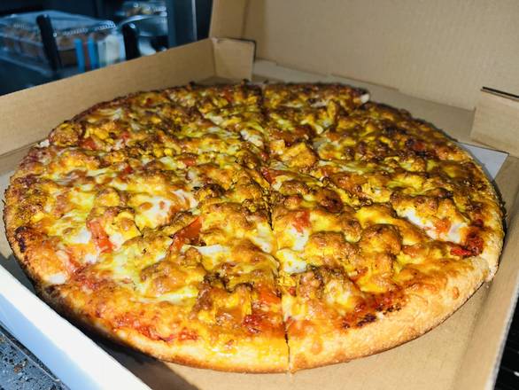 Butter Chicken Pizza