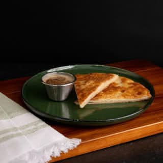 FETIR MESHALTET (Pate feuilleté au beurre - Flaky dough with butter)