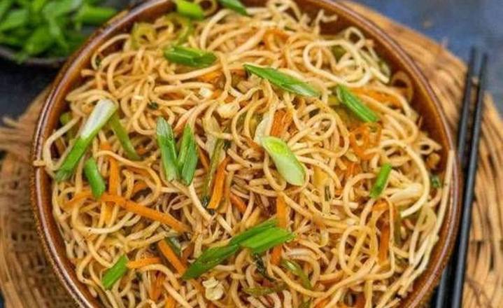 Soft Hakka Noodles