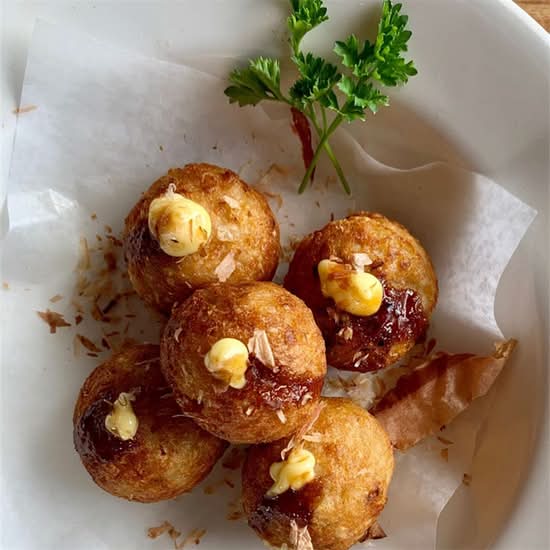 F18 Tako Yaki (6pcs)