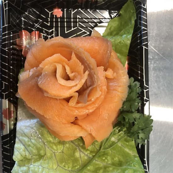 S9 Smoked Salmon (6 pcs)